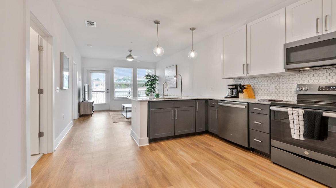 Beltline 1 Bdrm Apt Атланта Экстерьер фото