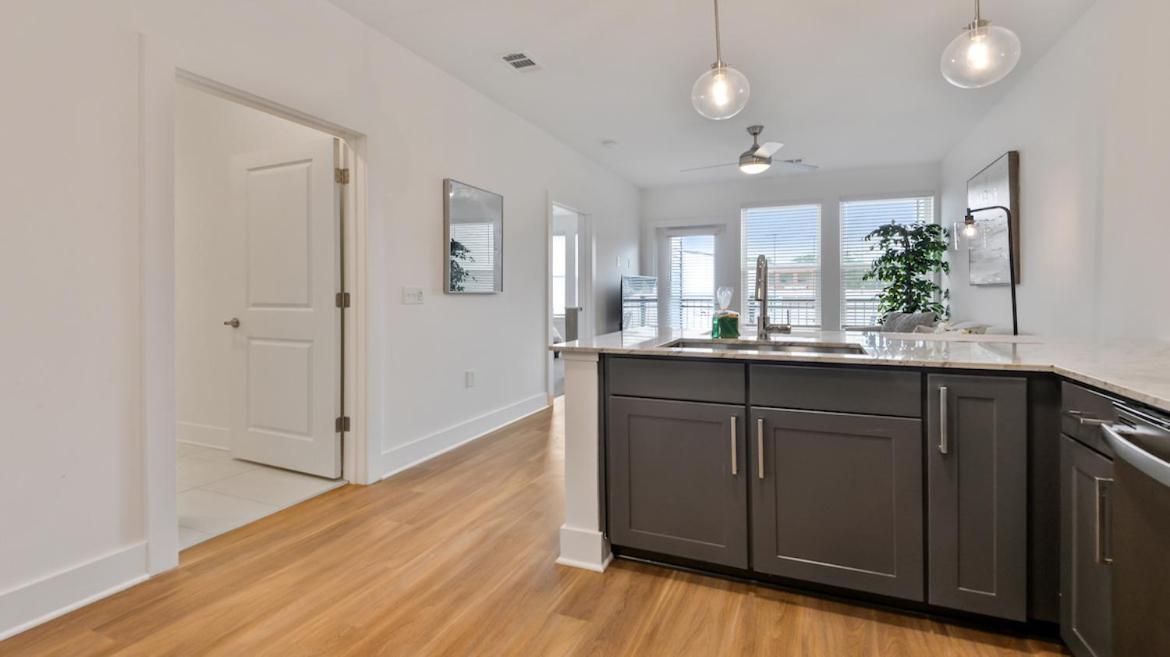 Beltline 1 Bdrm Apt Атланта Экстерьер фото